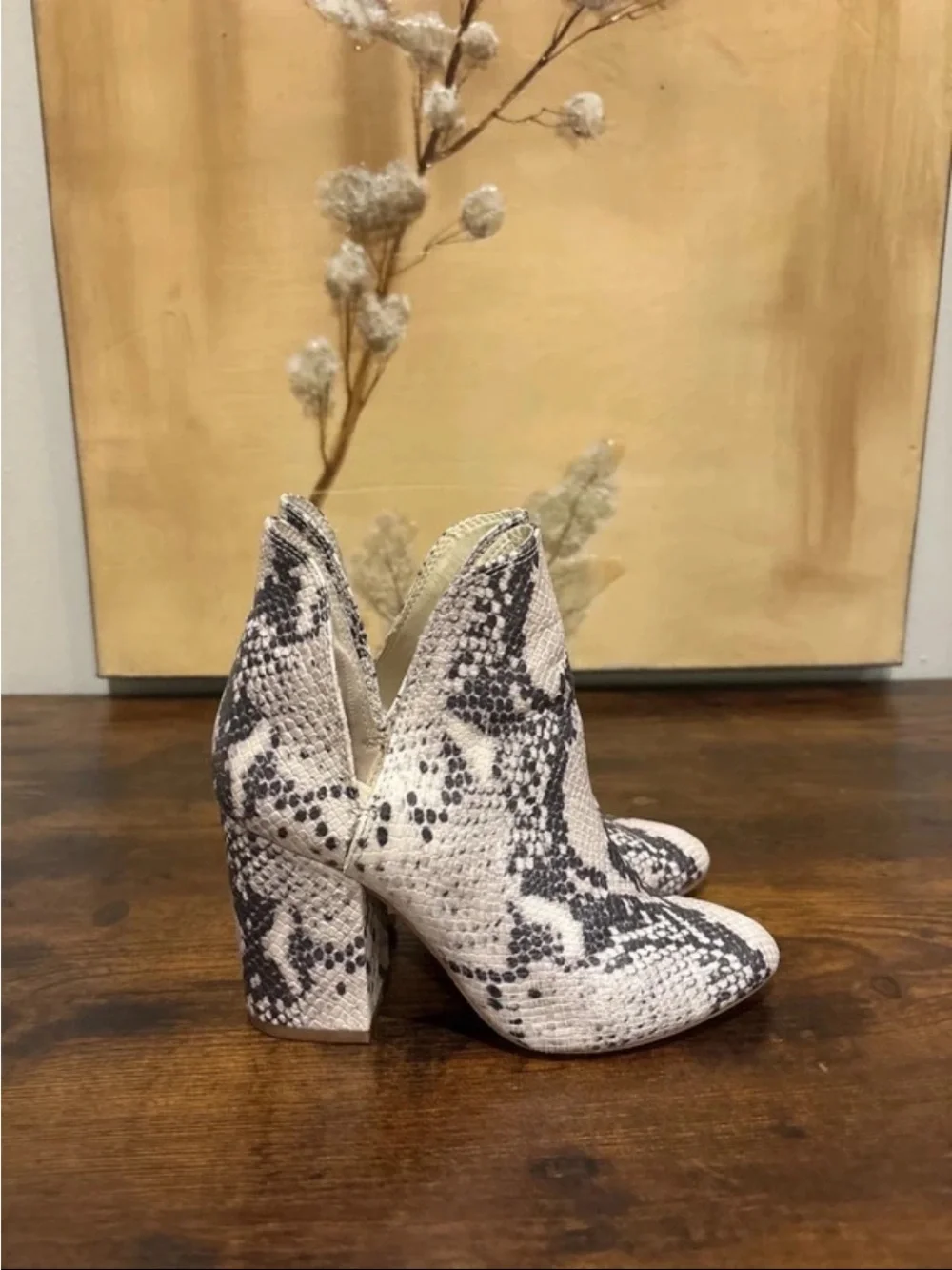Steve Madden White & Gray Snake-Print Ankle Boots